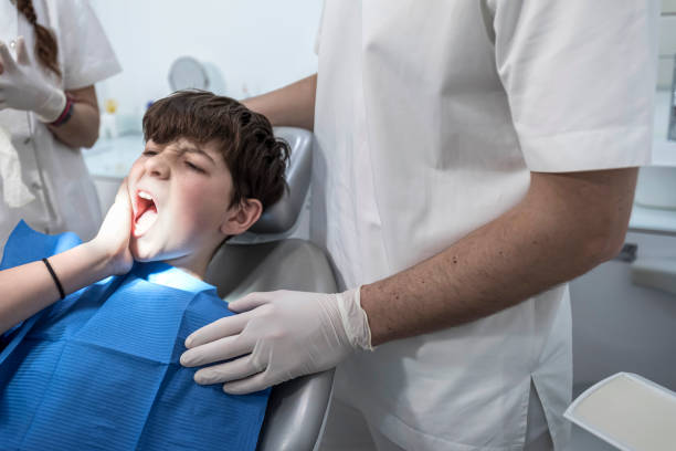 Best Emergency Care for Gum Disease in Virginia Gardens, FL